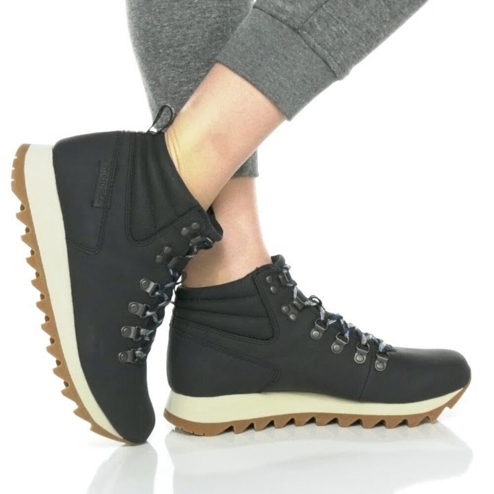 NEW Merrell Alpine Hiking Boots in black For Women 0126 5s3 - Picture 1 of 9